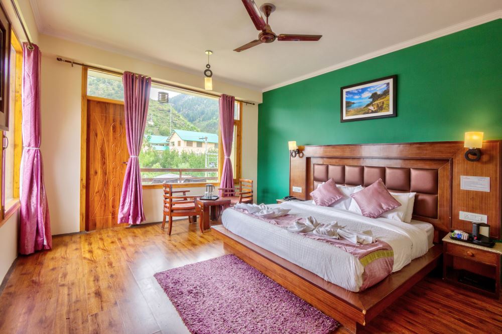Super Deluxe Room